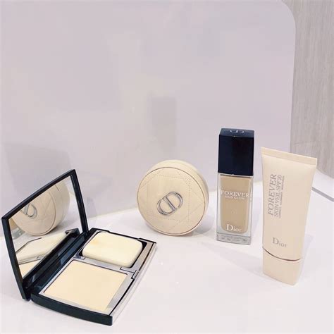 dior 粉底液 dcard